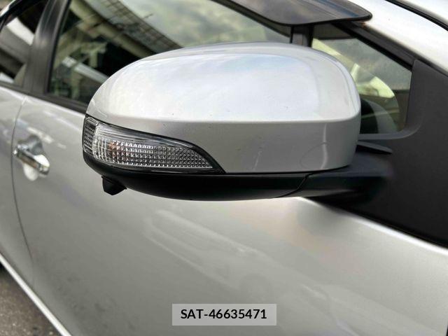 Toyota AQUA 2018-05 7978478-28