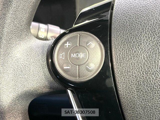 Toyota AQUA 2017-07 7978476-6