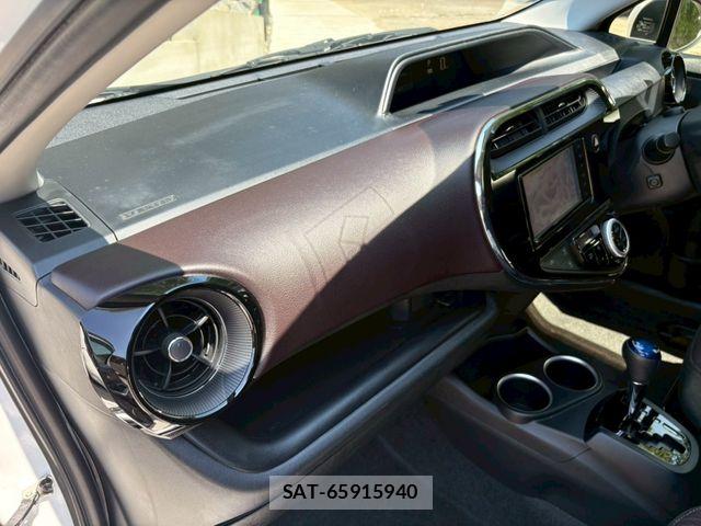 Toyota AQUA 2019-03 7978510-29
