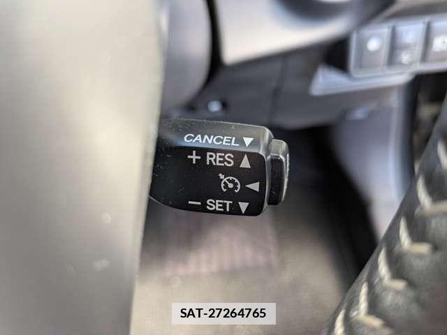 Toyota AQUA 2016-03 7978481-17