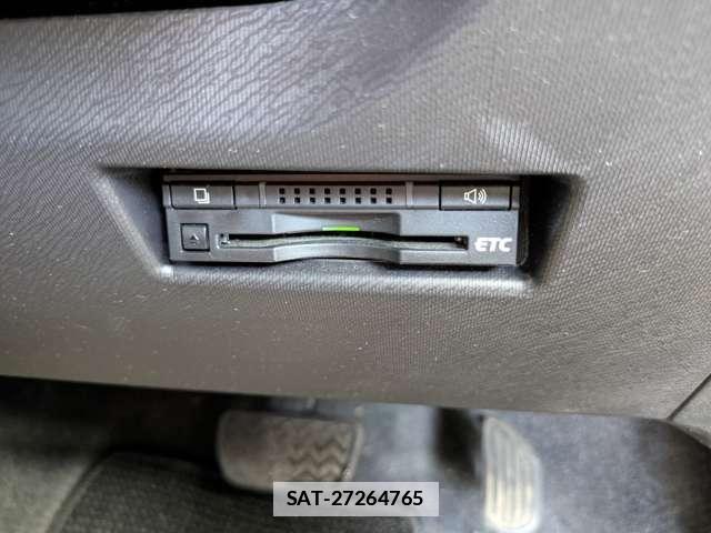 Toyota AQUA 2016-03 7978481-25