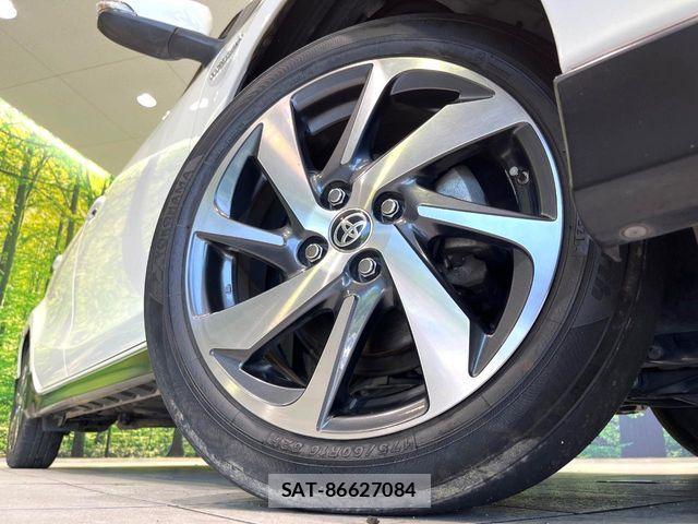 Toyota AQUA 2016-03 7978480-12