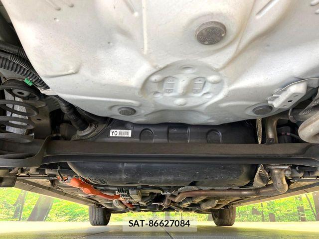 Toyota AQUA 2016-03 7978480-18