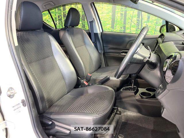 Toyota AQUA 2016-03 7978480-7