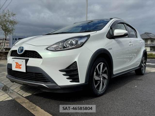 Toyota AQUA 2017-09 7978471-9
