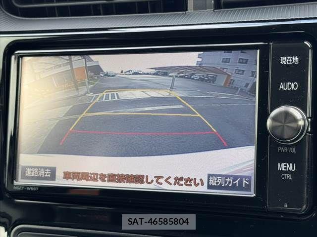 Toyota AQUA 2017-09 7978471-3