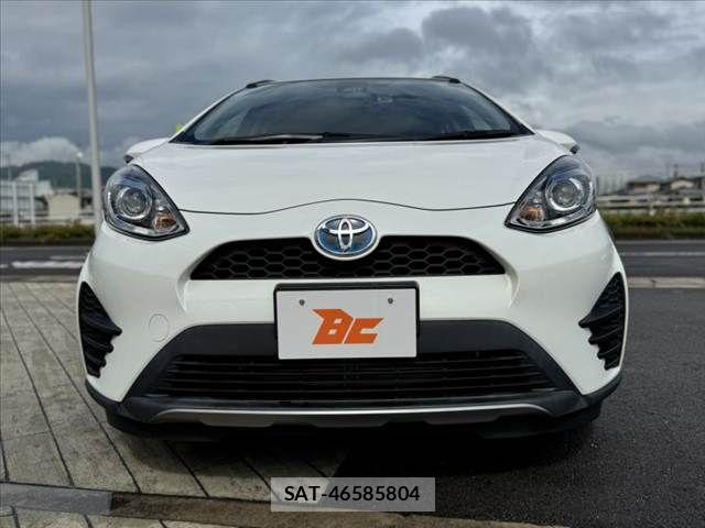 Toyota AQUA 2017-09 7978471-8