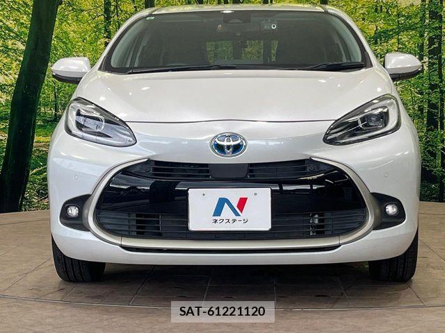 Toyota AQUA 2021-08 7978459-11