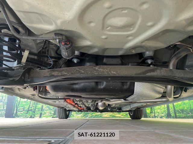 Toyota AQUA 2021-08 7978459-18