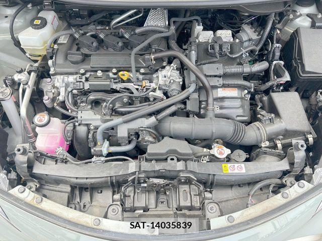 Toyota AQUA 2021-09 7978464-18