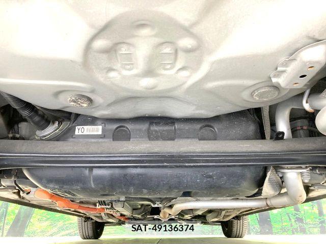 Toyota AQUA 2016-01 7978492-18