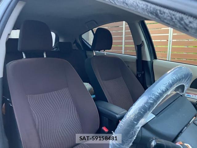 Toyota AQUA 2012-07 7978508-9