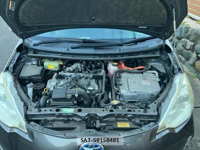 Toyota AQUA 2012-07 7978508-15