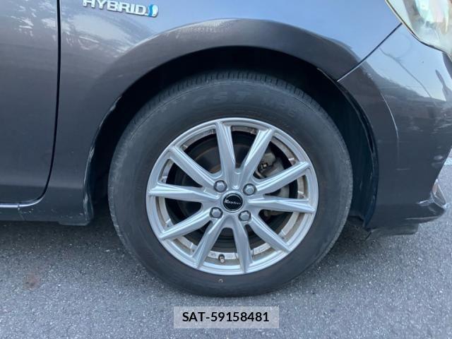 Toyota AQUA 2012-07 7978508-2