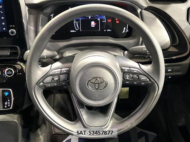 Toyota AQUA 2025-11 7978457-11
