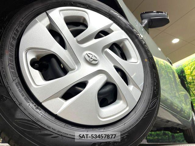 Toyota AQUA 2025-11 7978457-13