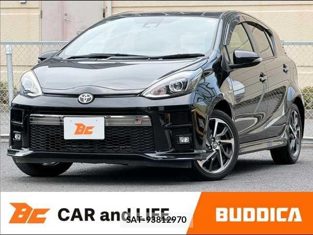 Toyota AQUA 2018-08 8034378-0