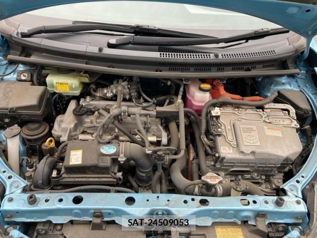 Toyota AQUA 2014-05 8034403-16