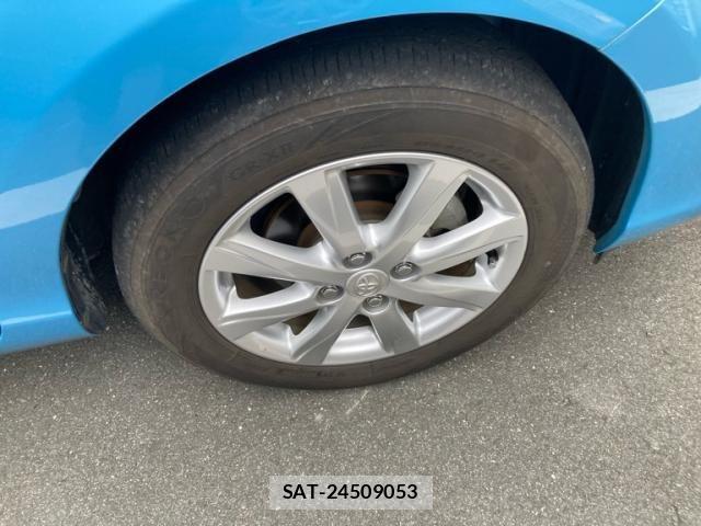 Toyota AQUA 2014-05 8034403-6