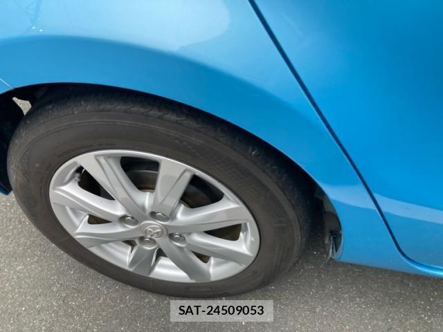 Toyota AQUA 2014-05 8034403-8