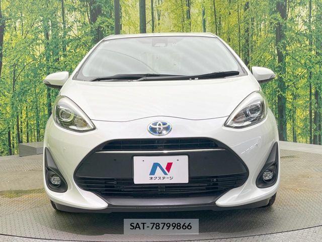 Toyota AQUA 2018-09 8034371-13