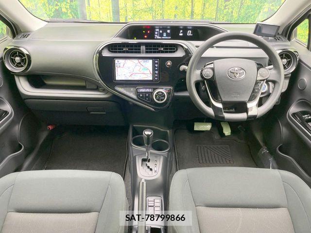 Toyota AQUA 2018-09 8034371-1