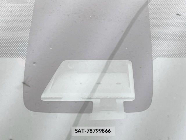 Toyota AQUA 2018-09 8034371-2