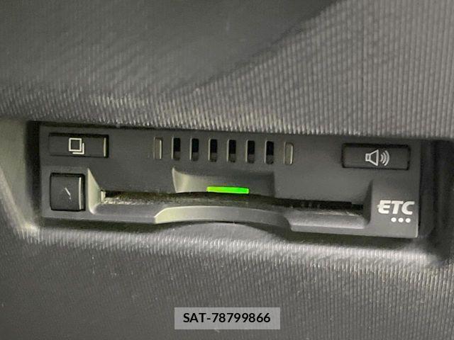 Toyota AQUA 2018-09 8034371-5