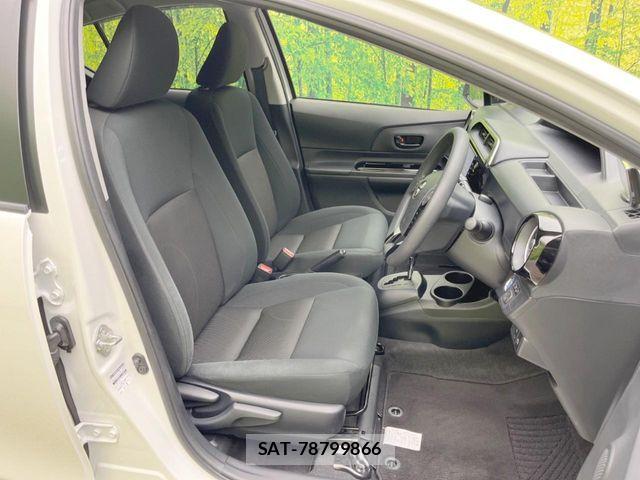 Toyota AQUA 2018-09 8034371-7