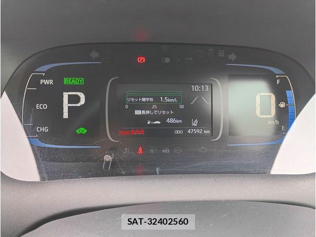Toyota AQUA 2022-08 8034369-7