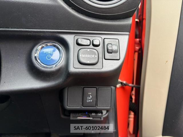 Toyota AQUA 2012-01 8034413-10