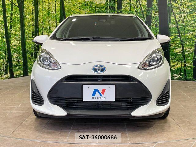 Toyota AQUA 2017-07 8034373-13