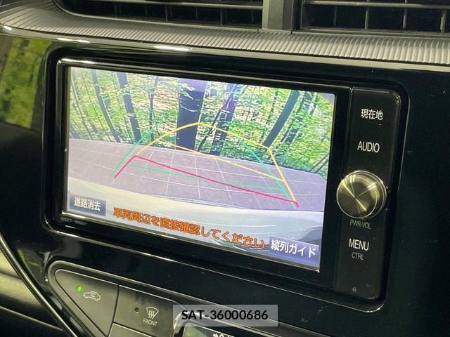 Toyota AQUA 2017-07 8034373-3