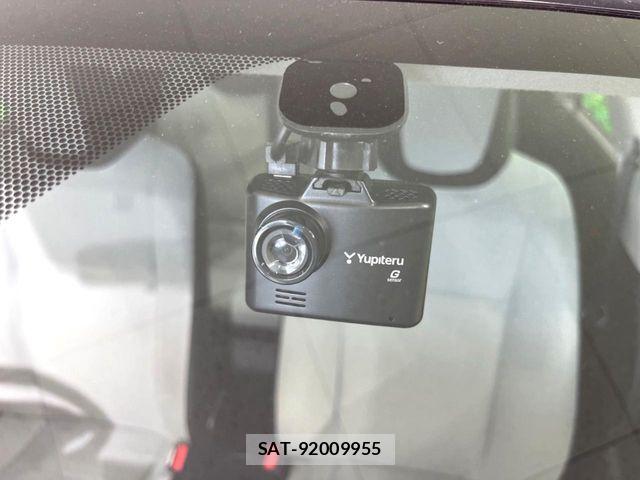 Toyota AQUA 2016-12 8034390-4