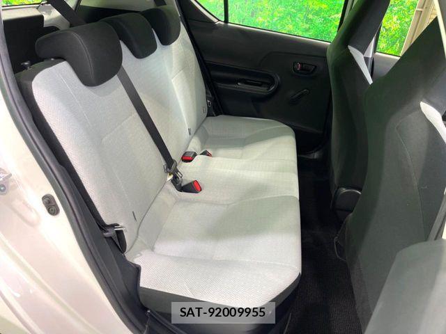 Toyota AQUA 2016-12 8034390-8