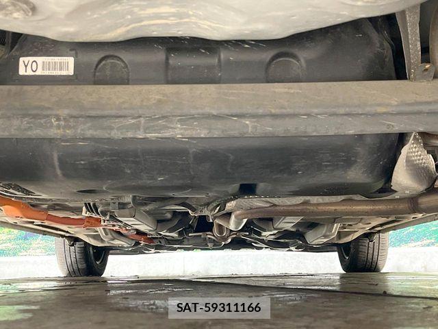 Toyota AQUA 2014-05 8034388-18