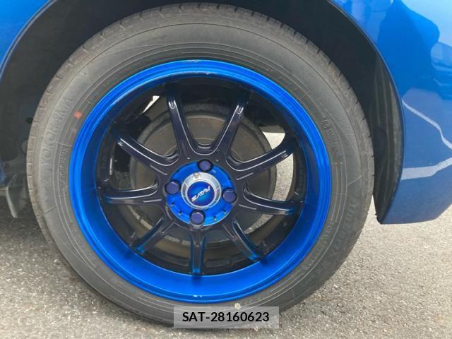 Toyota AQUA 2013-07 8034410-7