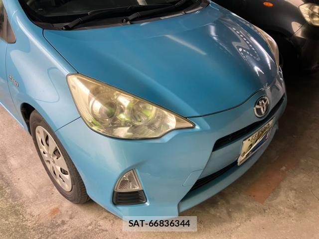 Toyota AQUA 2013-08 8034426-0