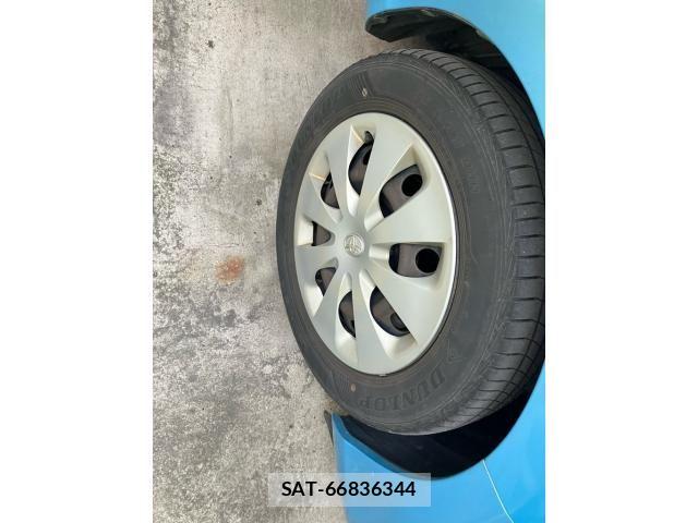 Toyota AQUA 2013-08 8034426-5