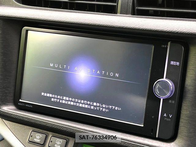 Toyota AQUA 2014-02 8034384-2