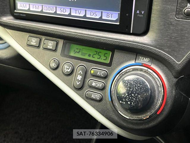 Toyota AQUA 2014-02 8034384-6