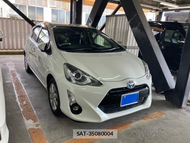 Toyota AQUA 2016-06 8034408-0