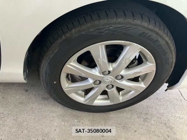 Toyota AQUA 2016-06 8034408-7