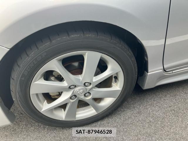 Toyota AQUA 2013-03 8034391-4