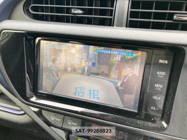 Toyota AQUA 2016-02 8034404-22