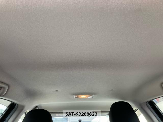 Toyota AQUA 2016-02 8034404-25