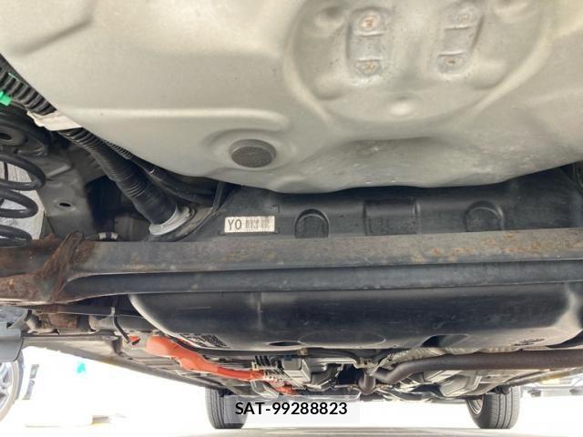 Toyota AQUA 2016-02 8034404-7