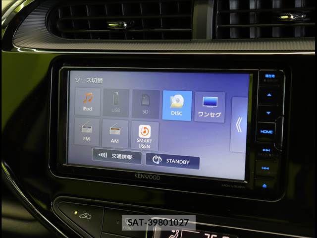 Toyota AQUA 2021-04 8034370-4