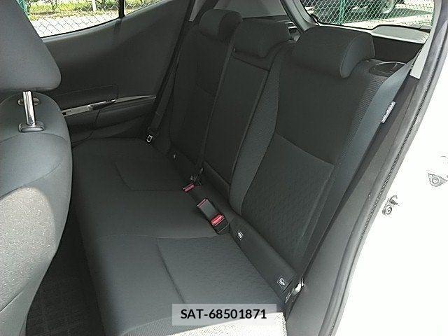 Toyota AQUA 2022-11 8034359-12