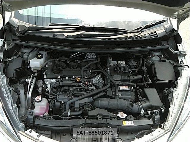 Toyota AQUA 2022-11 8034359-14